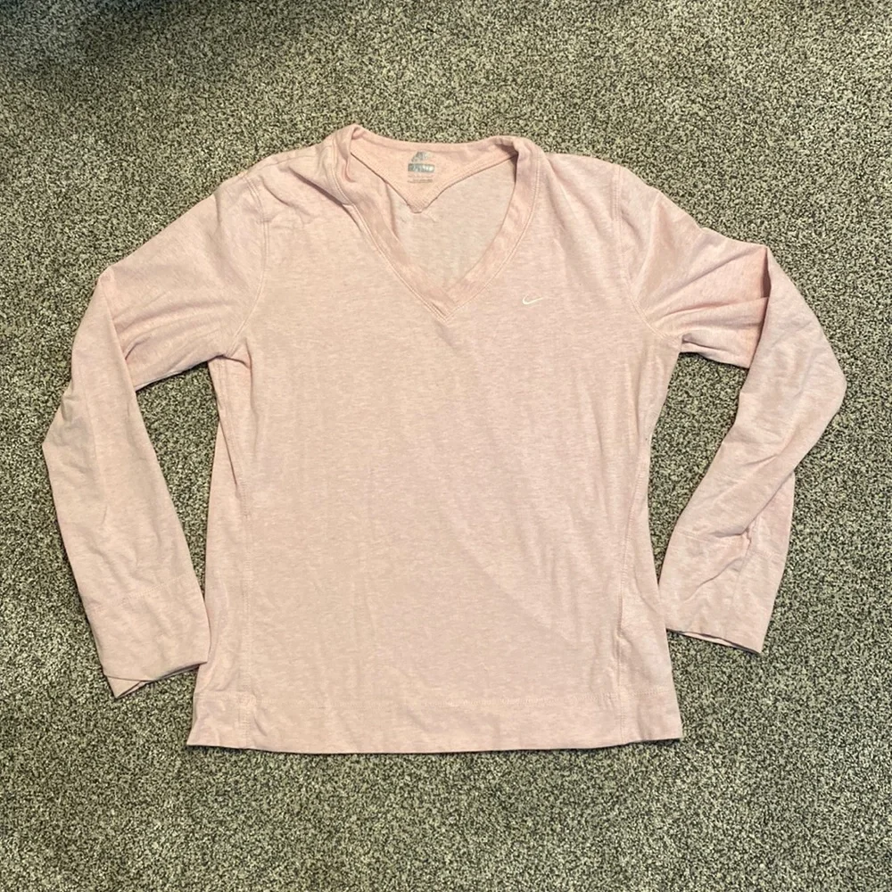 Pink Nike long sleeved shirt L 12-14 - Picture 1 of 4